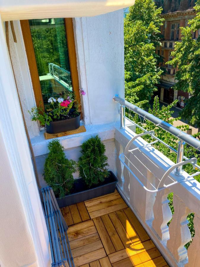 Two Bedroom Apartment -Welcome To Burgas- Top Location, Central Station, Main Walking Street, Sea Garden, Near The Beach Zewnętrze zdjęcie