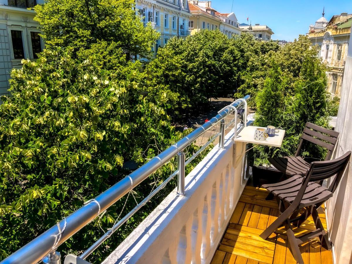 Two Bedroom Apartment -Welcome To Burgas- Top Location, Central Station, Main Walking Street, Sea Garden, Near The Beach Zewnętrze zdjęcie