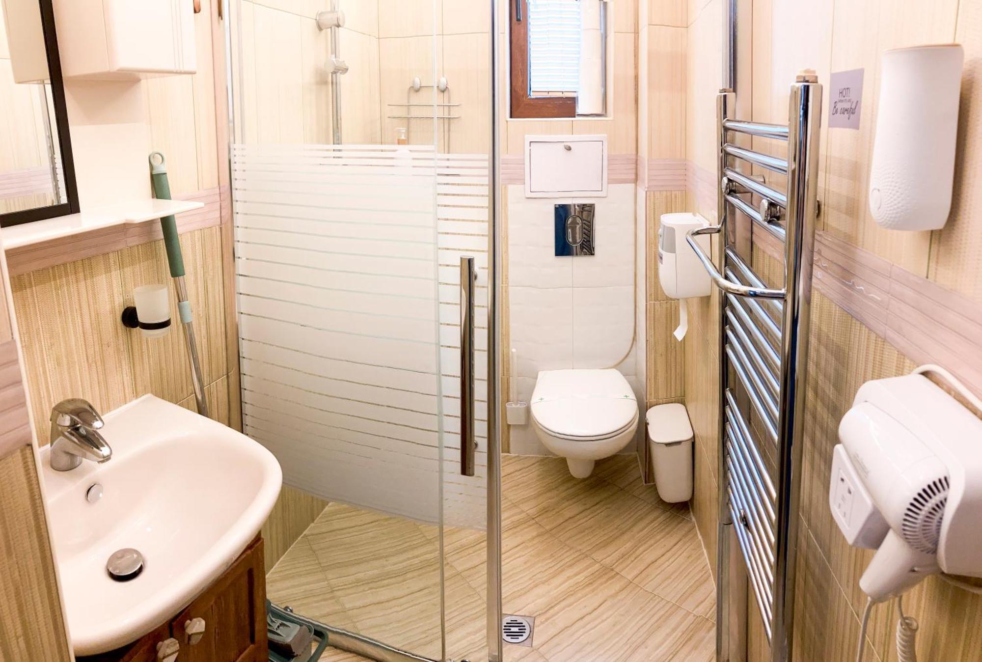 Two Bedroom Apartment -Welcome To Burgas- Top Location, Central Station, Main Walking Street, Sea Garden, Near The Beach Zewnętrze zdjęcie