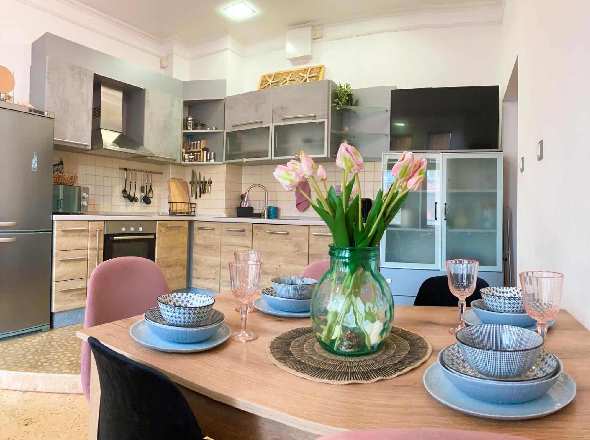 Two Bedroom Apartment -Welcome To Burgas- Top Location, Central Station, Main Walking Street, Sea Garden, Near The Beach Zewnętrze zdjęcie